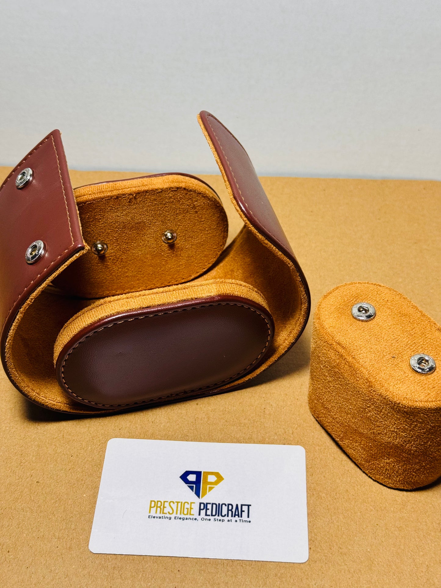 1 Slot Leather Watch Roll – Brown Travel Case | Customizable