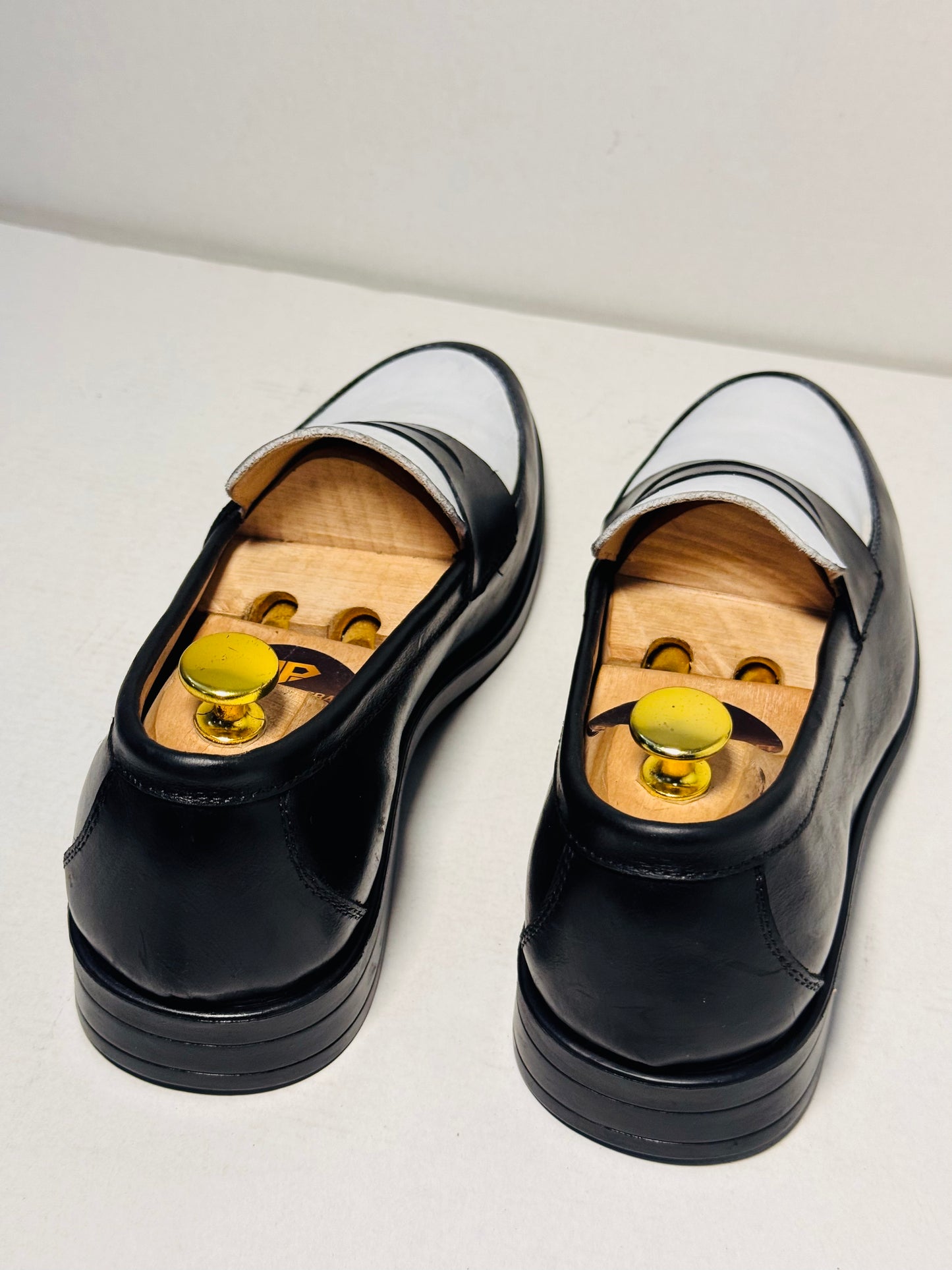 The Prestige Penny Loafers| Black & White