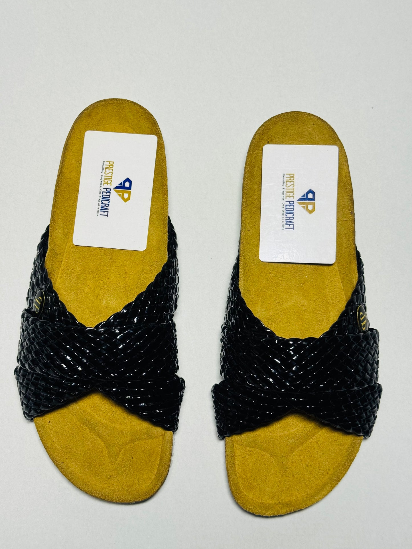The Prestige Ziora Slides | Black