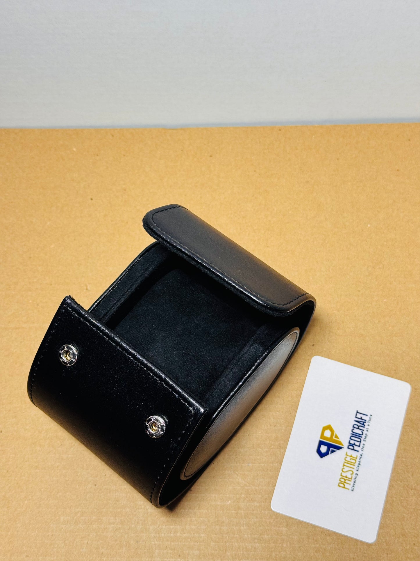 1 Slot Leather Watch Roll – Black Travel Case | Customizable