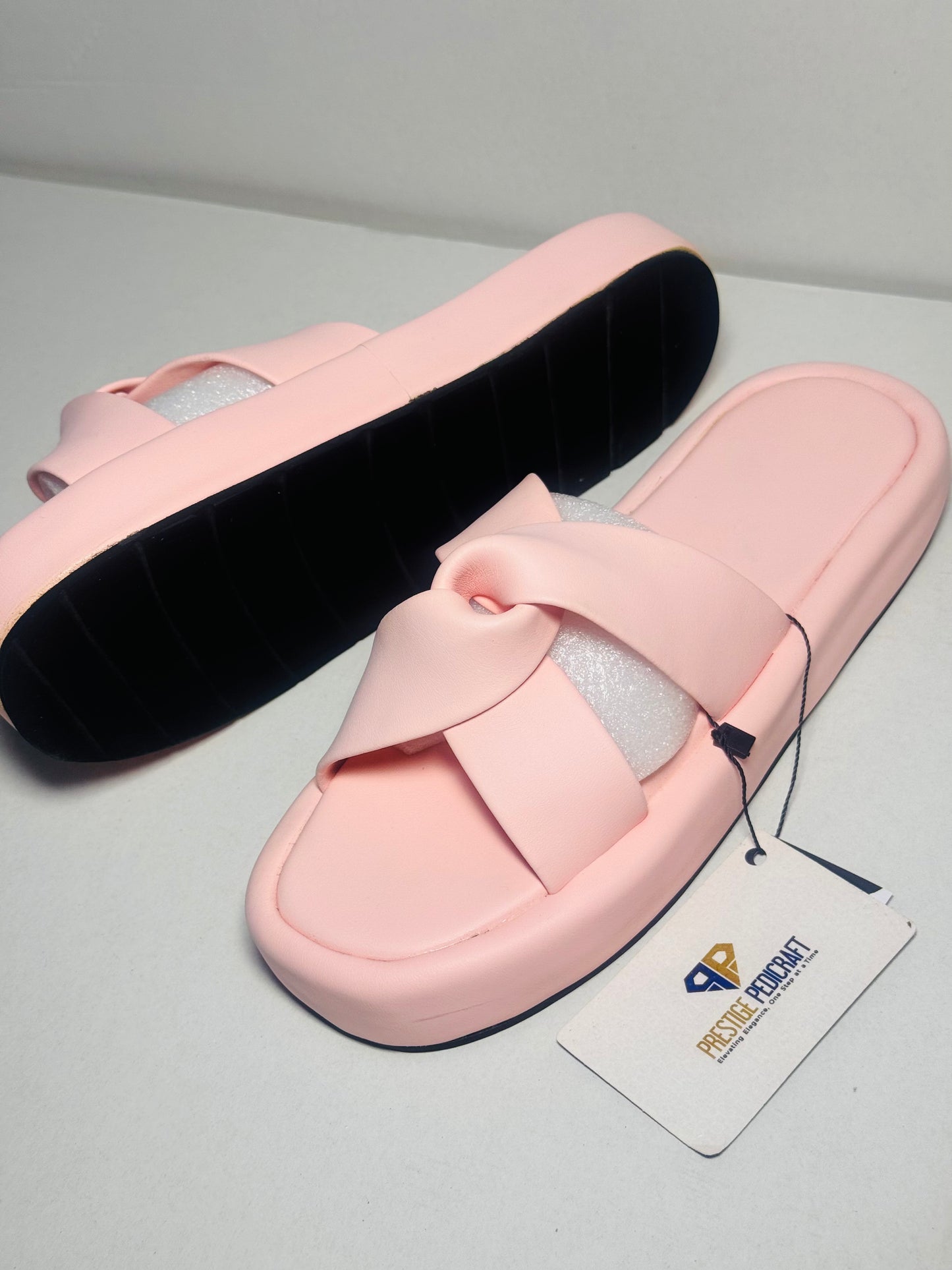 The Prestige Twist Cross Platform | Pink