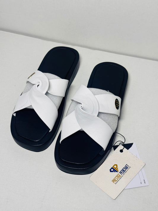 The Prestige Twist Cross Platform | White-Black