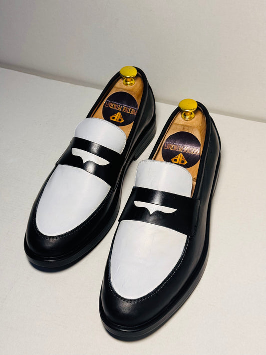The Prestige Penny Loafers| Black & White